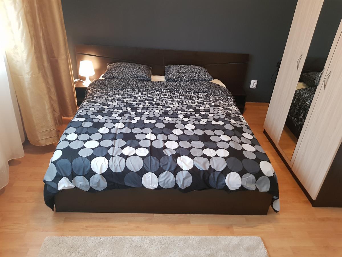 Downtown Place Apartment Bucureşti Ngoại thất bức ảnh