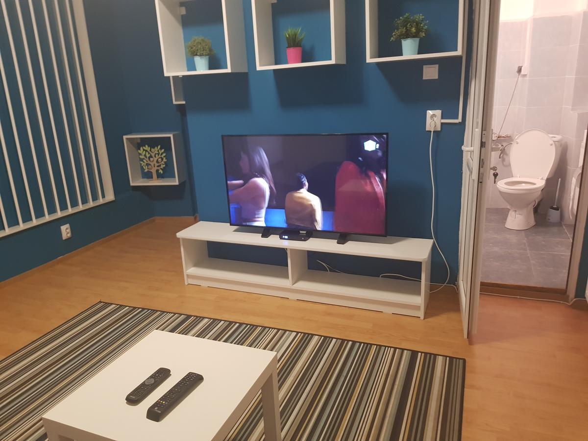 Downtown Place Apartment Bucureşti Ngoại thất bức ảnh